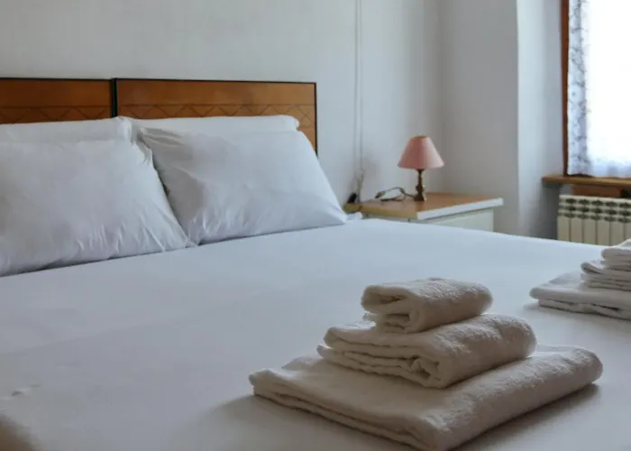 Panoramic Dream House *